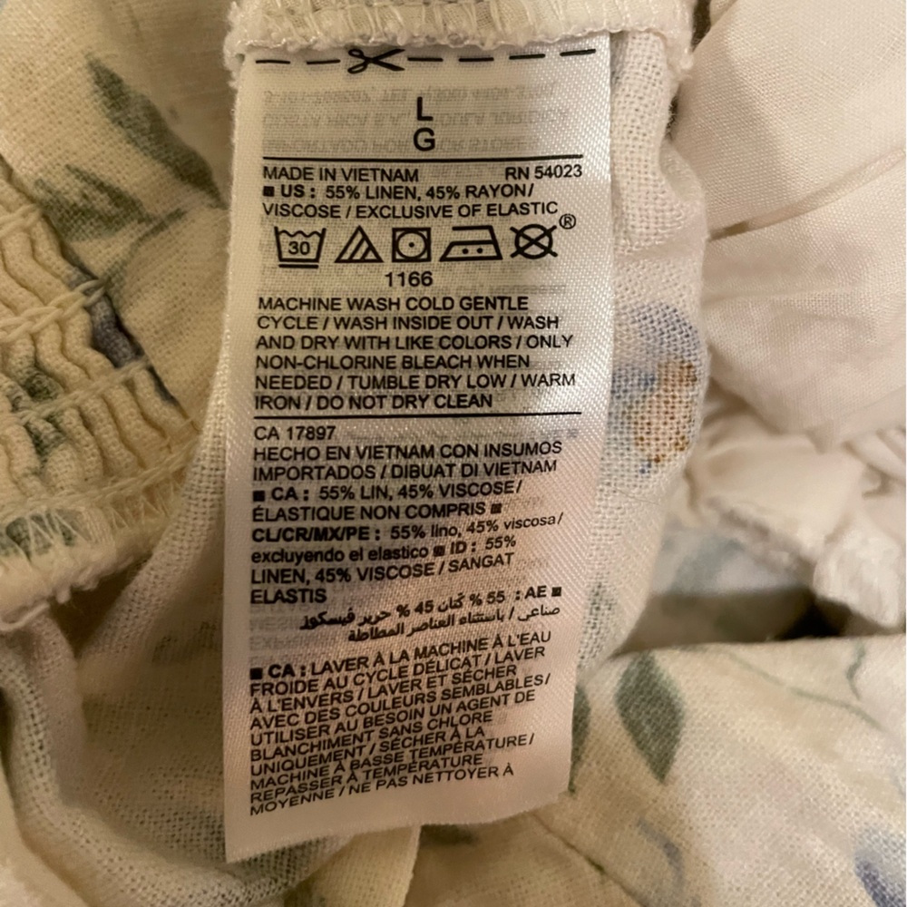 Old Navy Blue and White Floral Cream Jumpsuit - Picture 4 of 4
